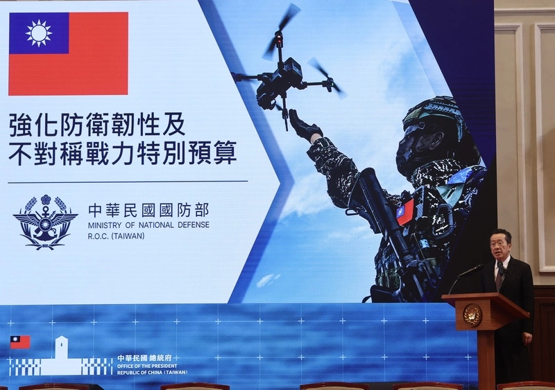 賴總統宣布追加國防預算　顧立雄簡報（1）