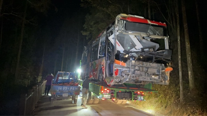 杉林溪遊園車墜邊坡1死7傷　駕駛稱車暴衝停不住