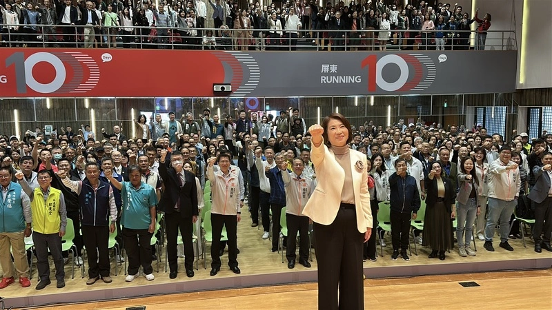 周春米就職3週年記者會