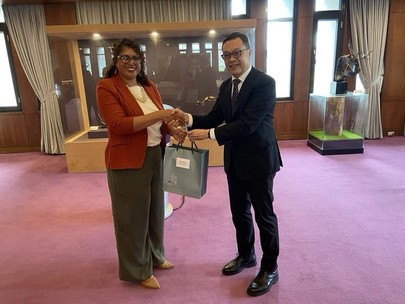 外交部午宴貝里斯教育部次長　盼深化夥伴關係