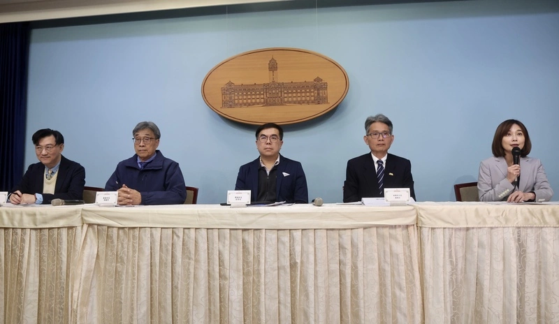 氣候變遷對策委員會第6次會議會後記者會