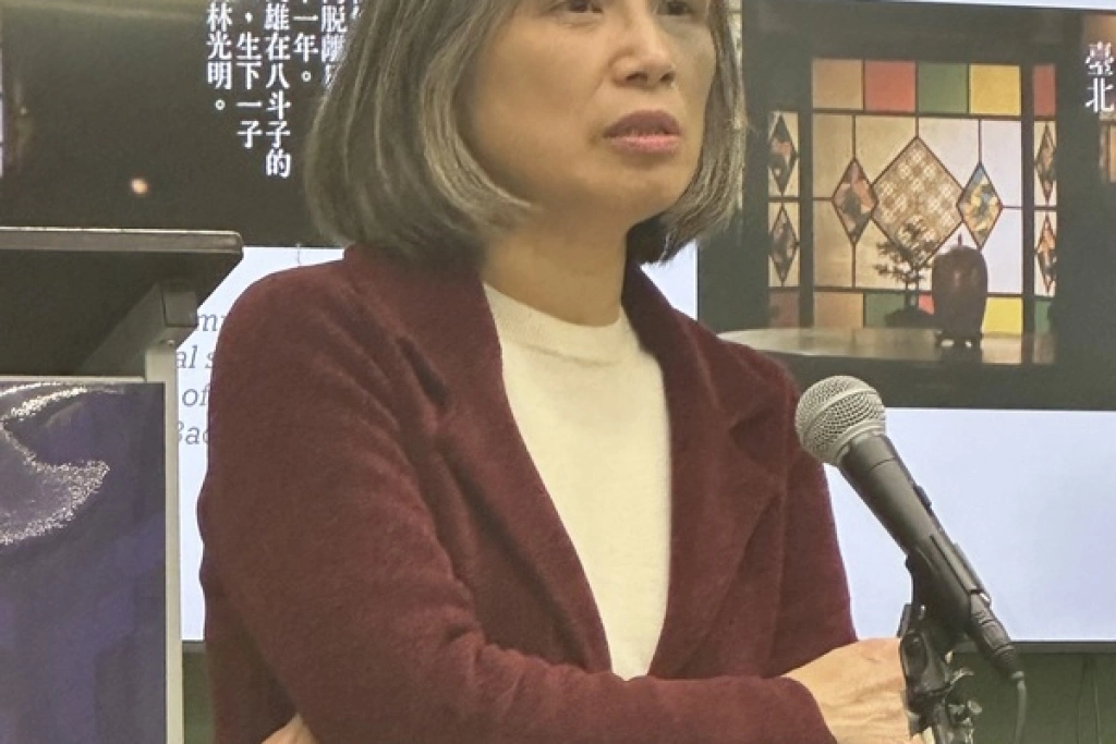 白色畫像英文版紐約座談　賴香吟論文學、政治與日常