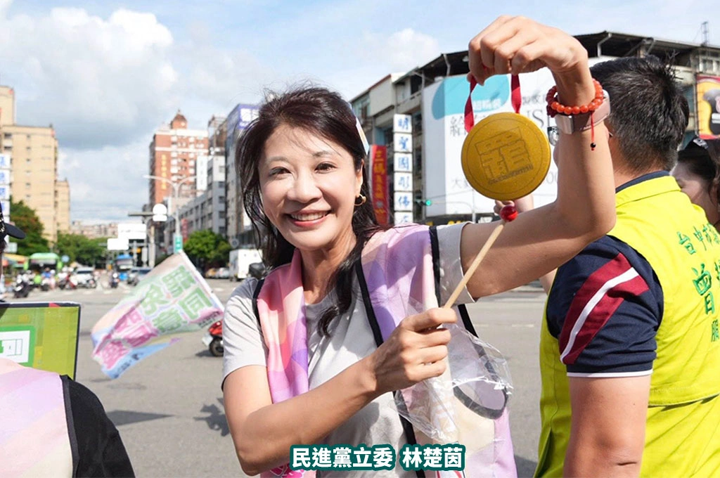 近日藍營頻口誤...林楚茵譏韓國瑜「國民黨大失敗」是吃誠實豆沙包：一人拉一票726投同意，祝國民黨願望大成真！