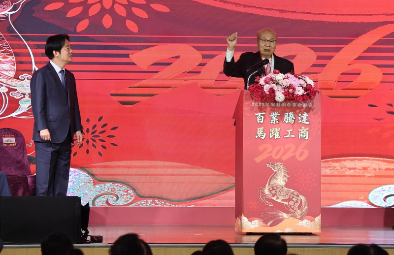 賴總統：經濟成長亮眼成談判後盾　盼預算案盡速過關