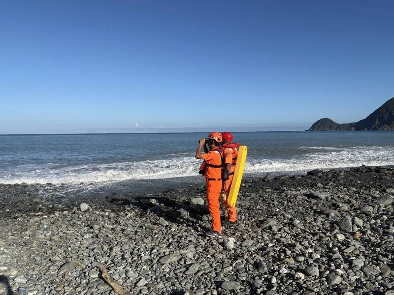 宜蘭粉鳥林划槳出海釣魚失聯  海巡動員搜救