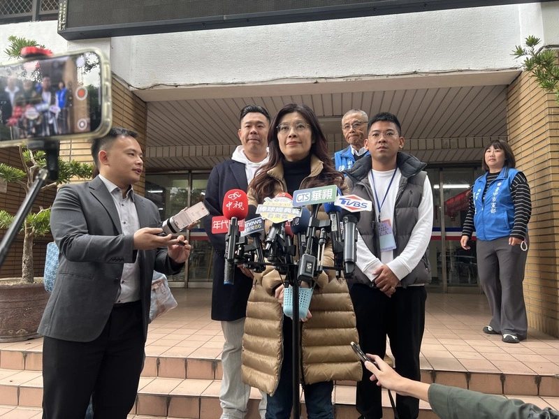 鄭麗文出席台中黨部「黨員Reset拓點計畫」