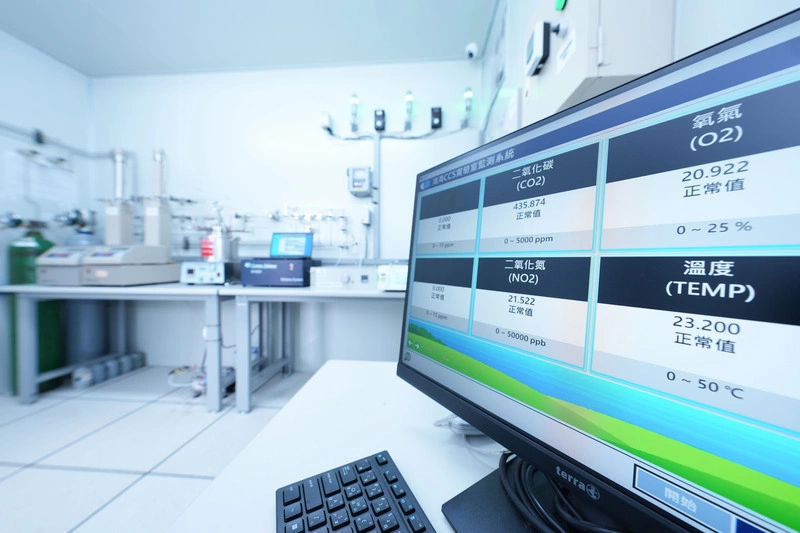 鴻海合作英商攻碳捕捉與封存　台北成立實驗室