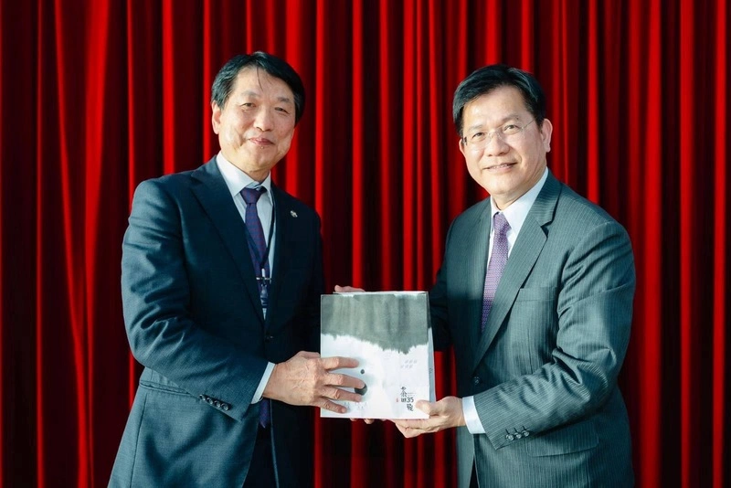 林佳龍接見日總新任總會長　讚台日關係更上層樓