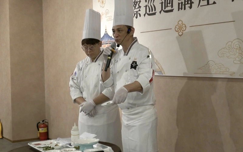 台灣美食巡迴首爾站　「黑白大廚」品嚐原住民風味