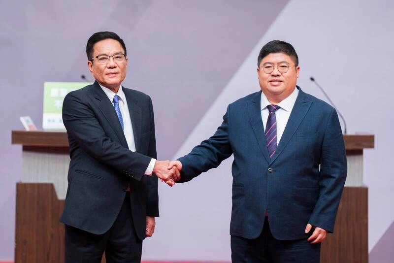 黃榮利強調行政經驗 嘉義縣長初選宣誓隨時上工