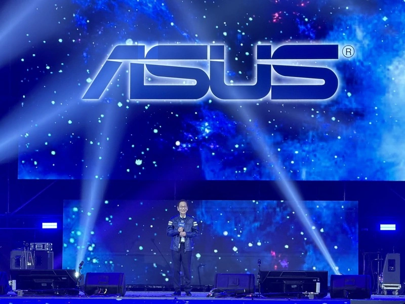 施崇棠：華碩必須全力拚AI