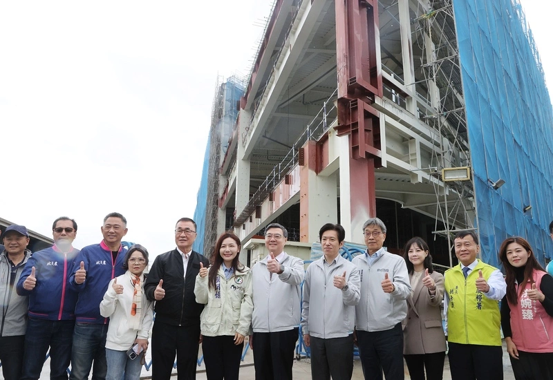 卓榮泰聽取果菜市場改建工程簡報