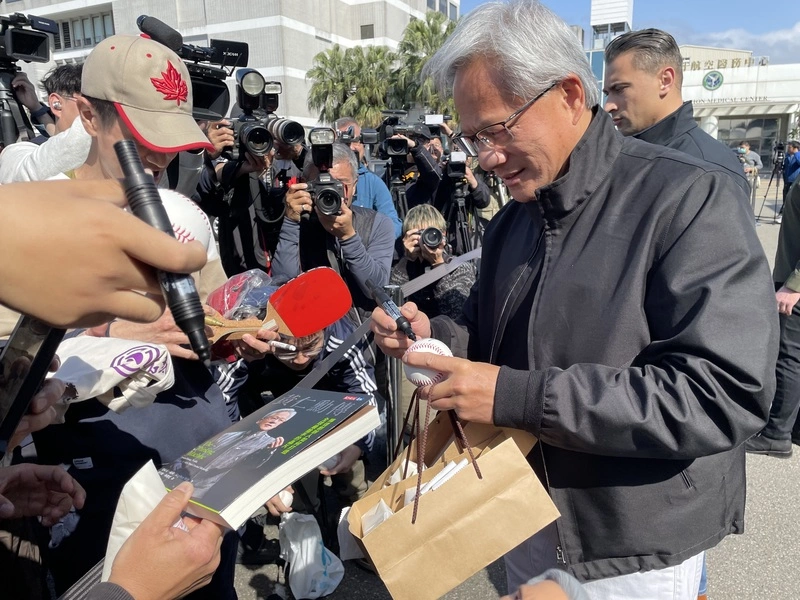 談北士科輝達總部簽約　黃仁勳：最終設計更漂亮