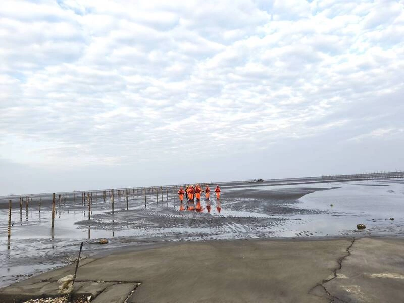 台中警官彰化伸港釣魚失聯　警消海巡搜救