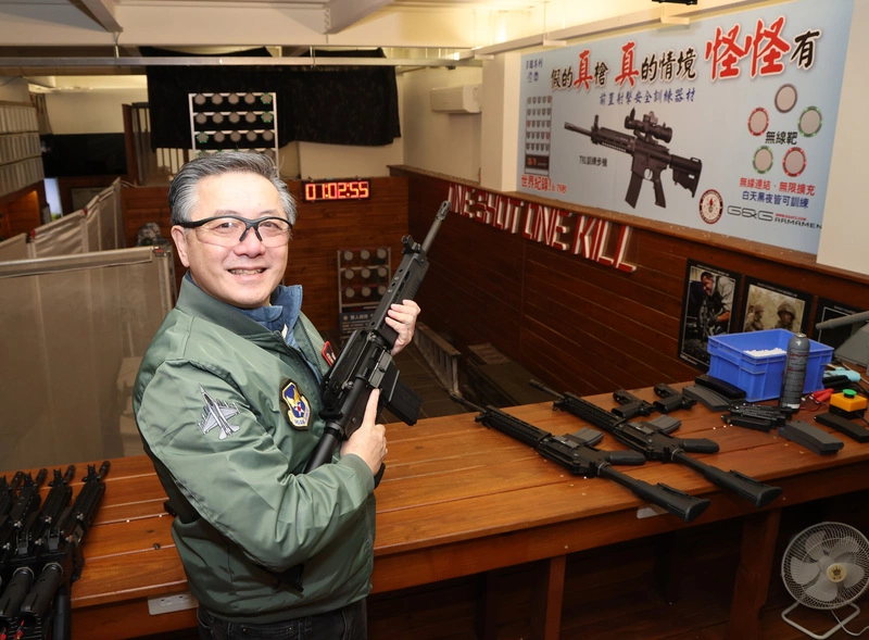 胡振東瞭解台灣完去槍產業發展