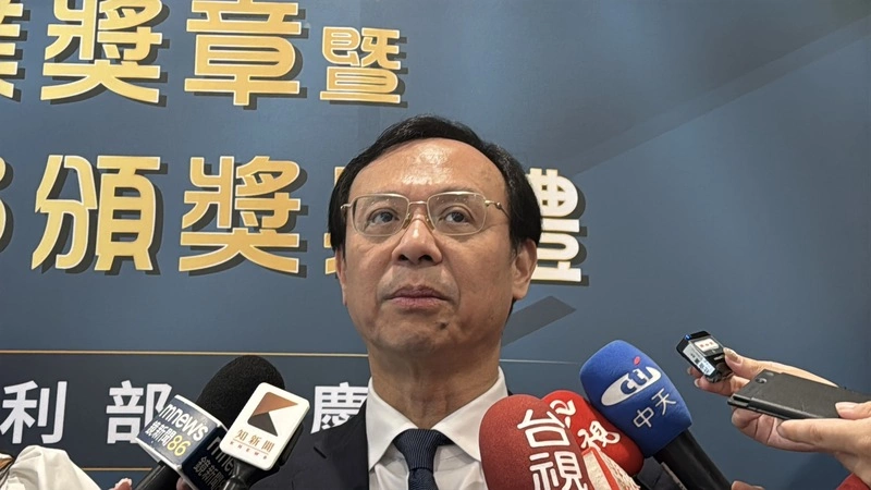 藍營青年絕食抗議  石崇良：食安不應過度政治化