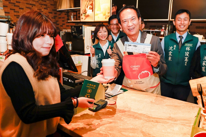 林俊憲邀民間企業合推台南機場航線觀光