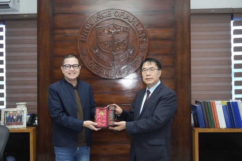 台南市長黃偉哲回訪阿克蘭省