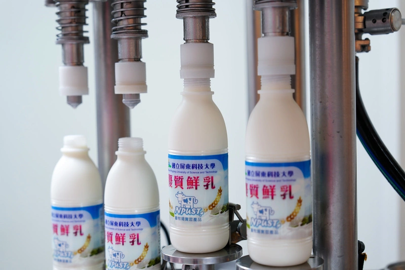 屏科大鮮乳香醇搶手　飼料照顧加工是3大功臣