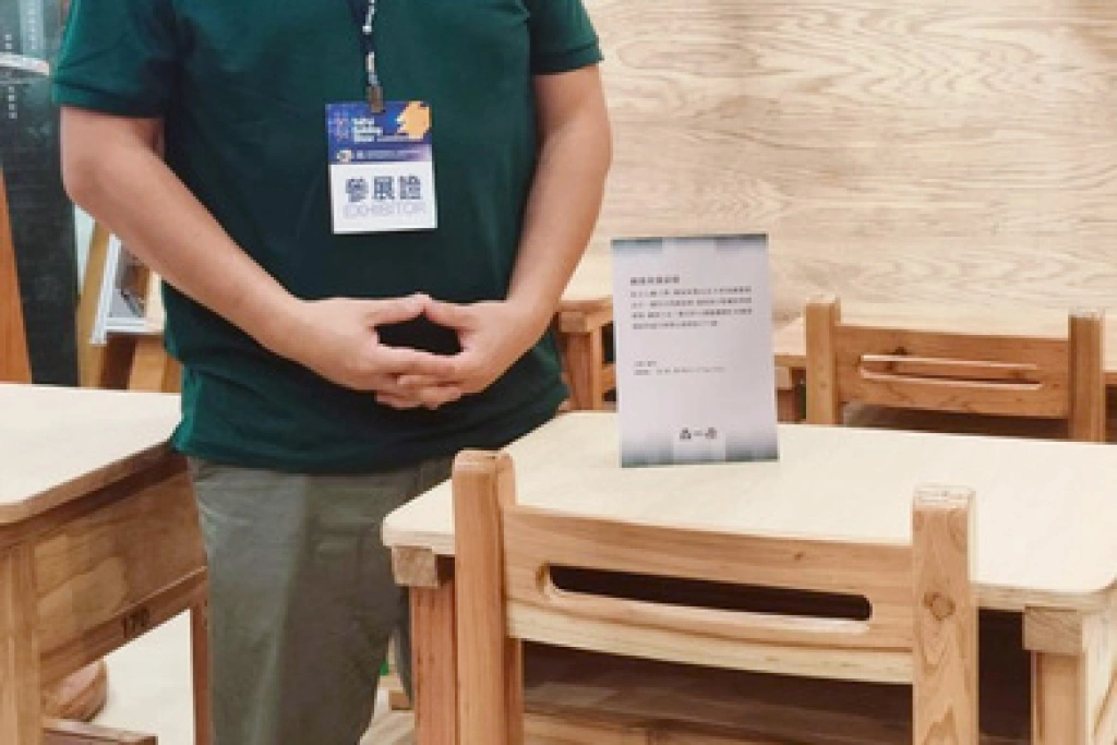 台北國際建材展　業者展示國產材課桌椅