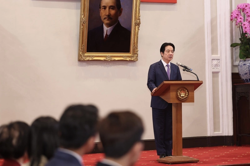 總統：面對區域複合式威脅　國軍須創新強化防衛韌性