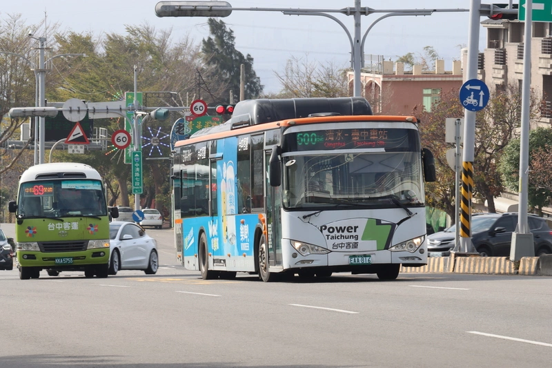台中跳蛙公車寒假調整班距
