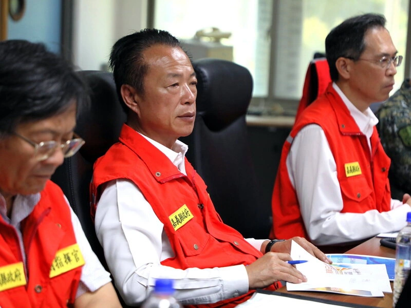 強颱巴威整備會議　翁章梁：提前防汛、防災部署