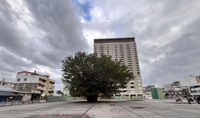 花蓮縣府借用市區空地　春節期間提供200格免費車位