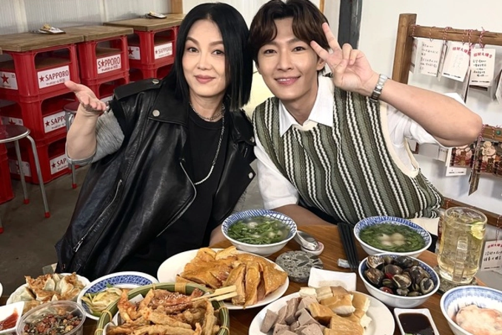 苗可麗作客炎亞綸YT頻道　分享失智照護經歷