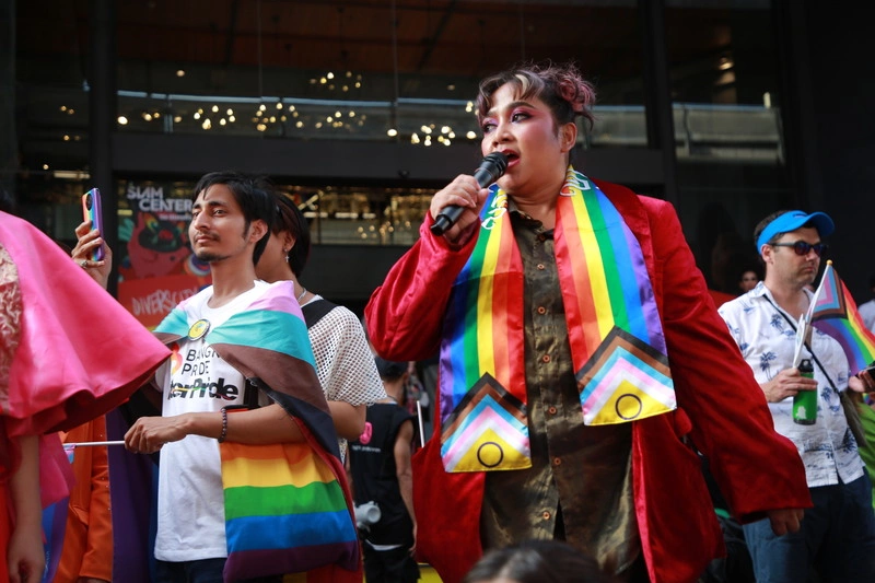 泰國LGBTQ倡議人士春瑪蓬參加曼谷同志驕傲月