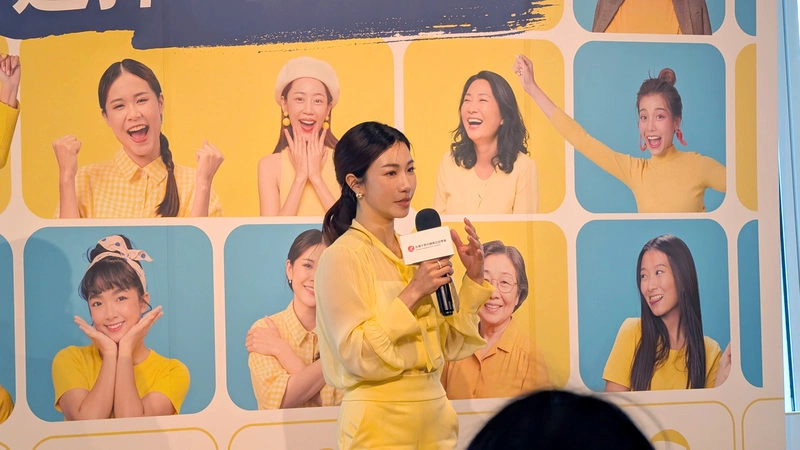 腹部腫如懷孕7個月  音樂網紅誤把卵巢癌當宿便