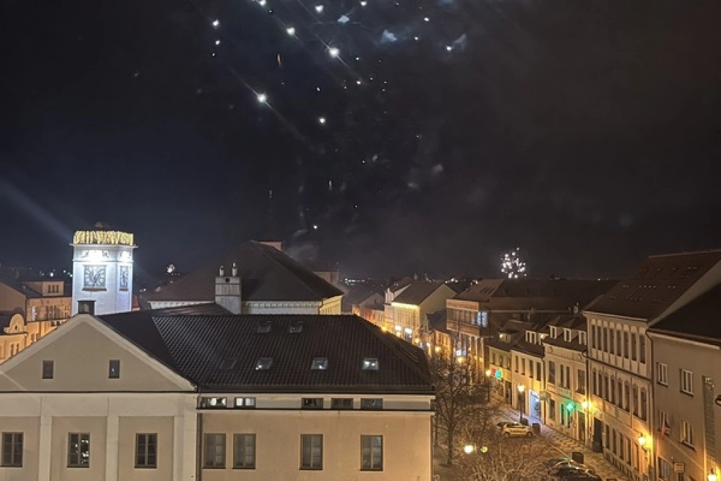 捷克跨年夜嚴管煙火　擴大禁放區與銷售限制