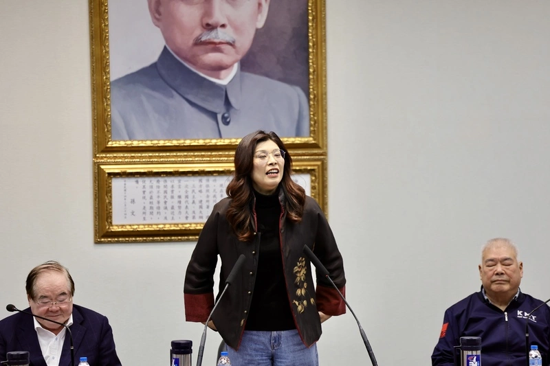 鄭麗文：高度關注國防特別預算　黨版早有準備