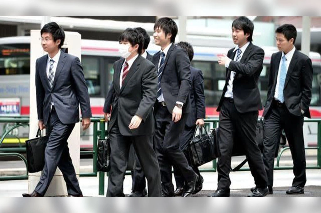 日本勞動力「外國人」是關鍵力量...《日經》指東京20歲族群「外國人占12%」：共生政策成課題！