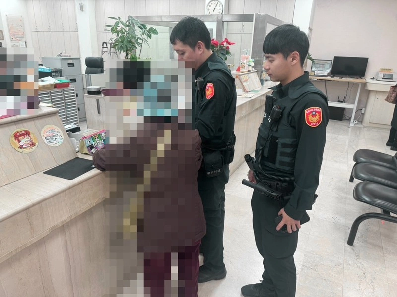 台南失蹤老婦現身銀行　疑遭詐騙險失金