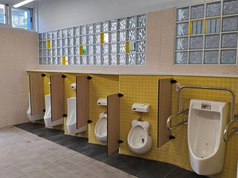 台中市西屯國小改造老舊廁所