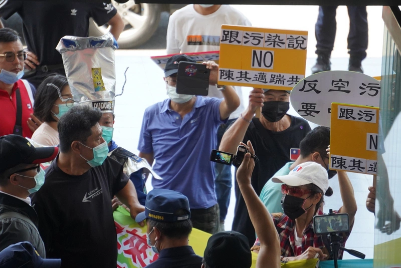 反空污民間團體到高雄市議會陳情（2）