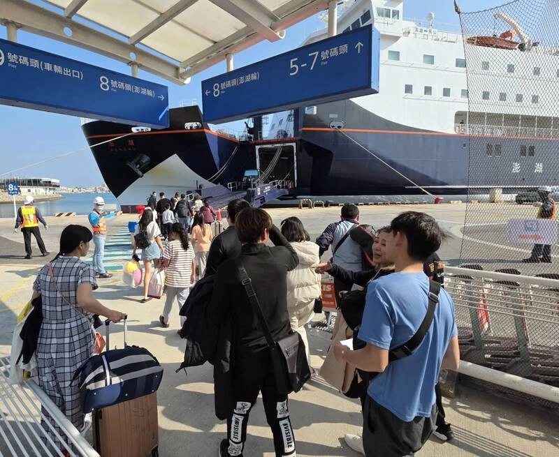 春節連假近尾聲  澎湖海空疏運估單日逾6千人返台