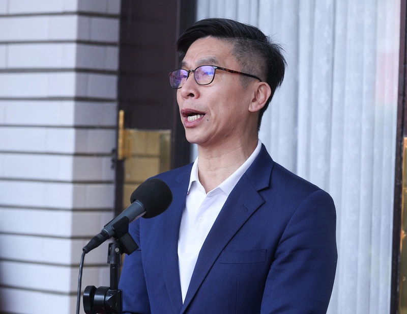 鍾佳濱：台灣國防要自己展現決心