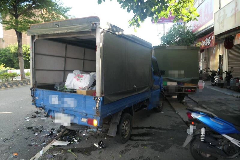 台中男毒駕撞3汽車2機車2行人逃逸  警圍捕送辦