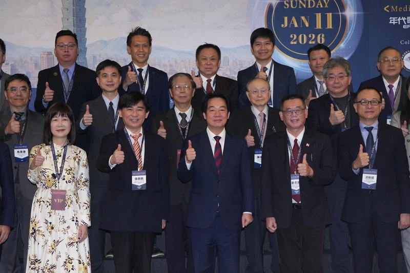 賴總統出席諾貝爾大健康論壇開幕（2）