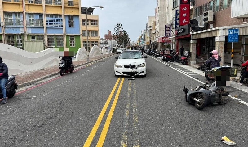 馬公市區車禍　老婦人騎機車遭撞傷重不治