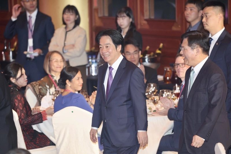 總統：威權主義擴張　盼朝野合作攜手友盟走向世界