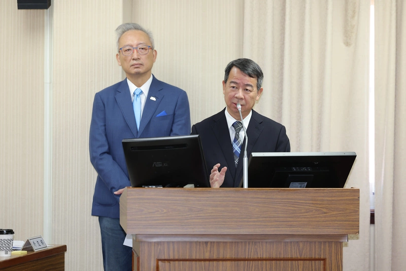 吳志中、張元斌列席立院外交及國防委員會