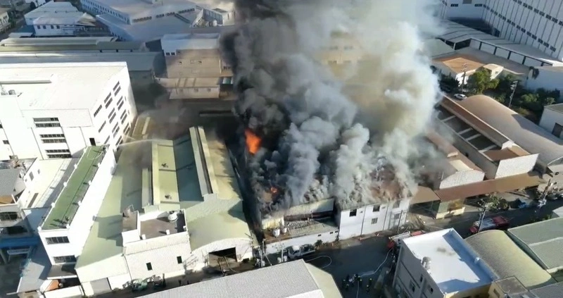 台南安南區工廠火警