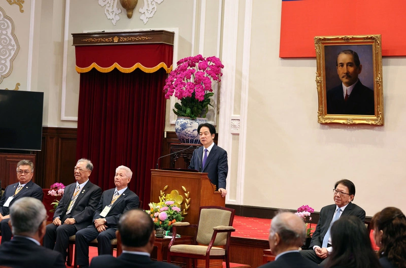 賴總統接見進出口商業同業公會全國聯合會（2）