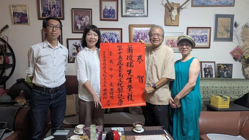 成大名譽教授蕭瓊瑞深耕文化藝術　奪台南文化獎
