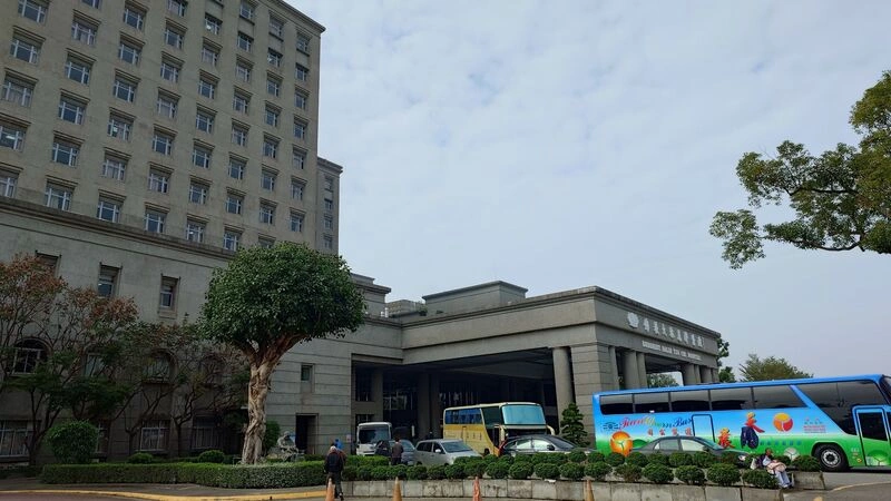 春節仍服務  嘉義長庚、大林慈濟醫院加開特別門診