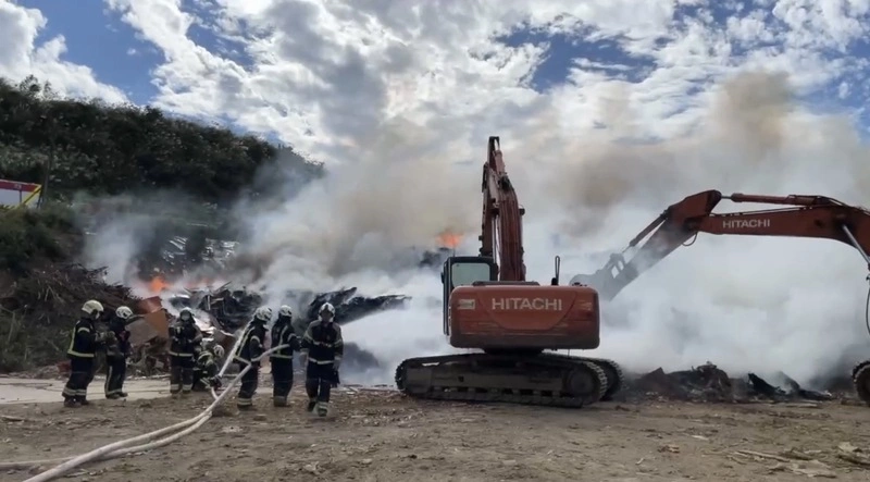 桃園八德興豐路掩埋場火警