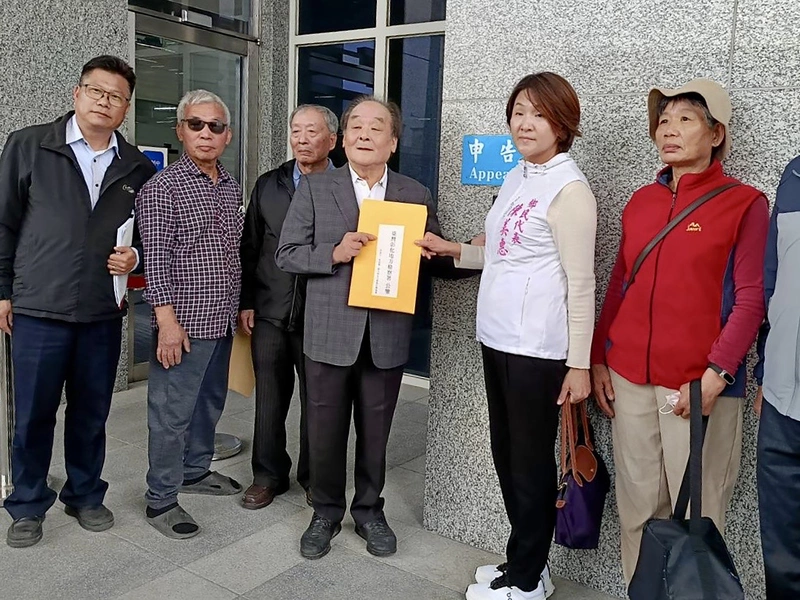 反火葬場自救會赴彰檢按鈴申告